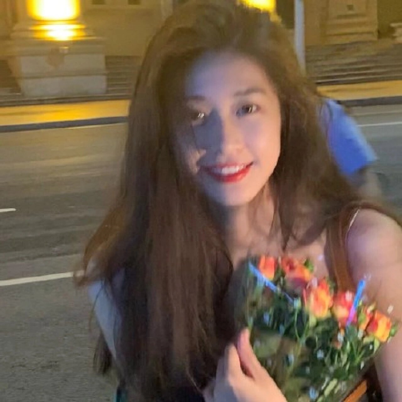 滂沱大雨里，我不再等你