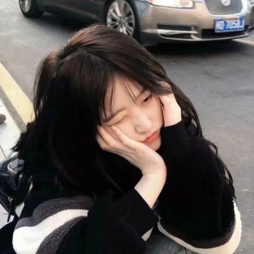 我把爱恨葬在过往里